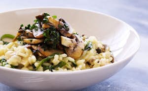 risotto med spinat og champignon