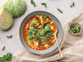 Vegetarisk minestronesuppe - vegetarisk aftensmad